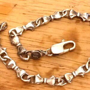 Rare TIFFANY & Co Continuous Bows Bracelet Sterling Silver, Vintage
